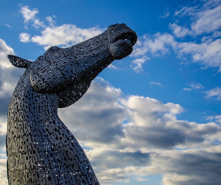 The Kelpies - Courier delivery in Scotland